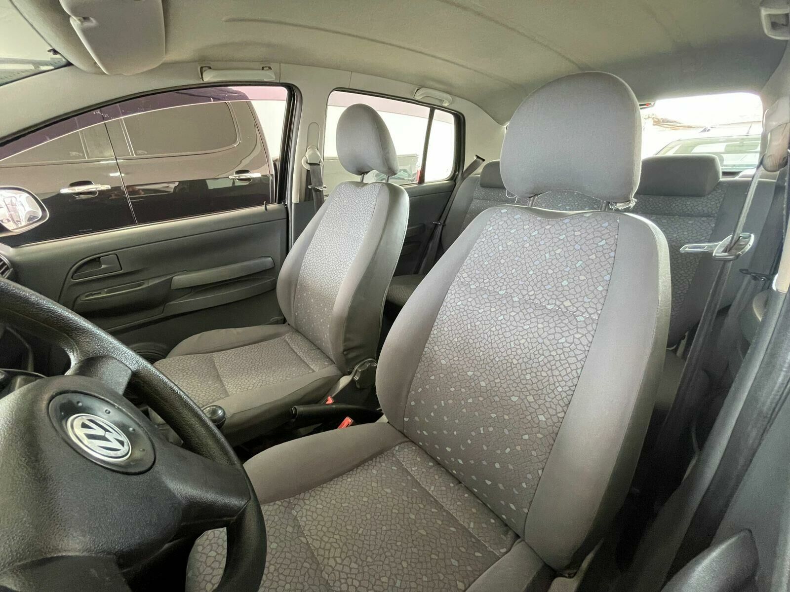 Imagem do veículo  VOLKSWAGEN FOX PLUS 1.6